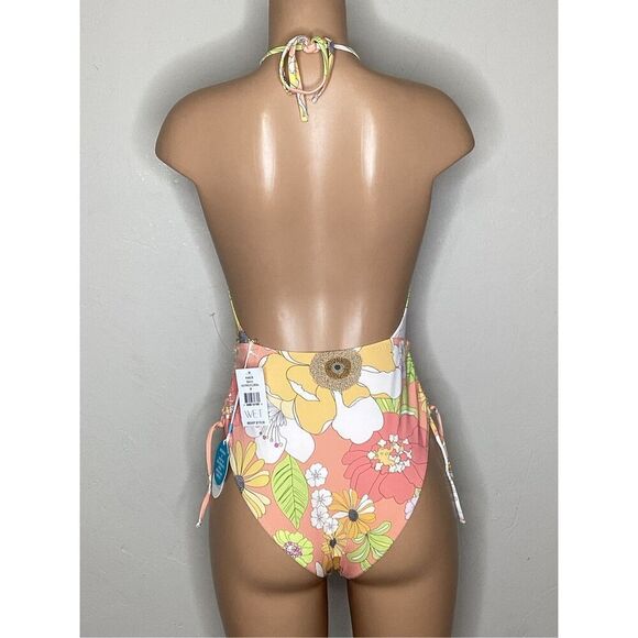 New. WET L.A. plunge floral swimsuit. X-Small. Retails $178 - Picture 9 of 12